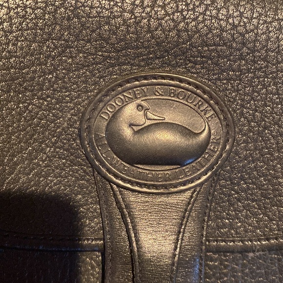 Vintage Dooney and Bourke - Picture 3 of 8
